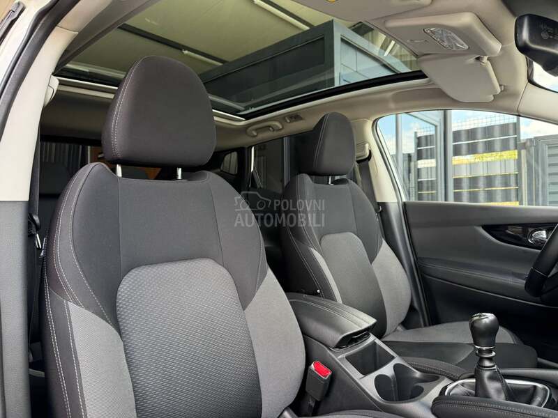 Nissan Qashqai 1.7 dCi PANO PERLA