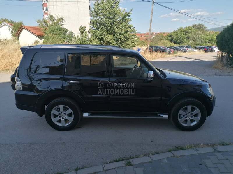 Mitsubishi Pajero 3.2did  4x4 STYLE CH