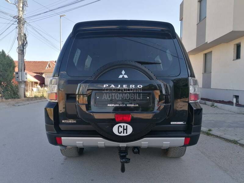Mitsubishi Pajero 3.2did  4x4 STYLE CH