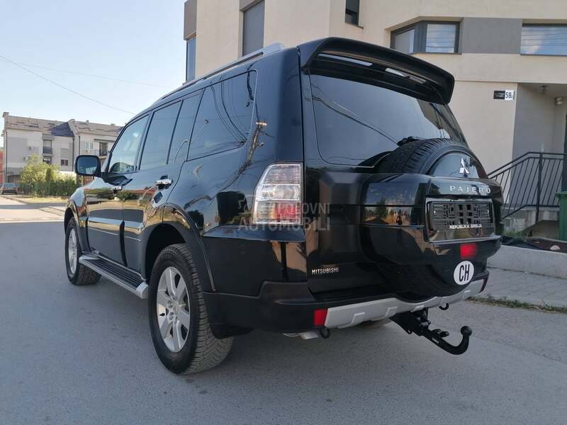 Mitsubishi Pajero 3.2did  4x4 STYLE CH