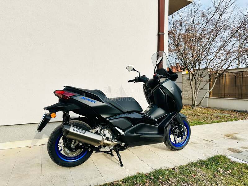 Yamaha Xmax300