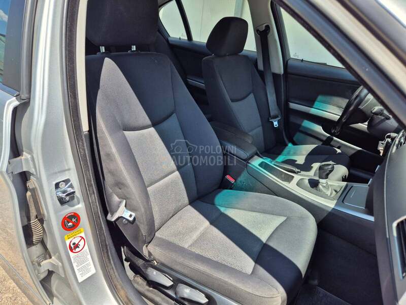 BMW 318 D/