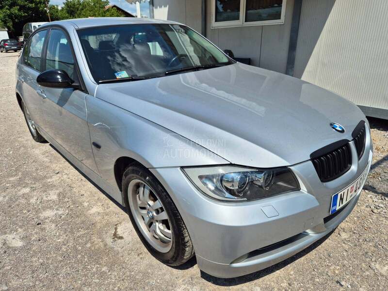 BMW 318 D/