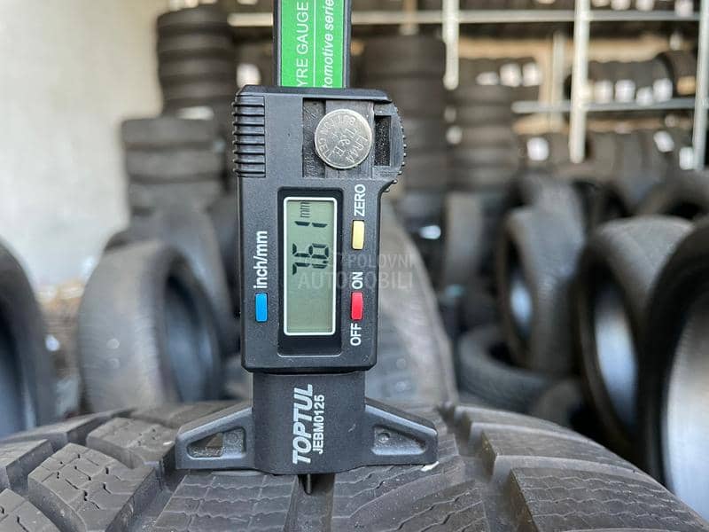 Continental 255/45 R18 Zimska