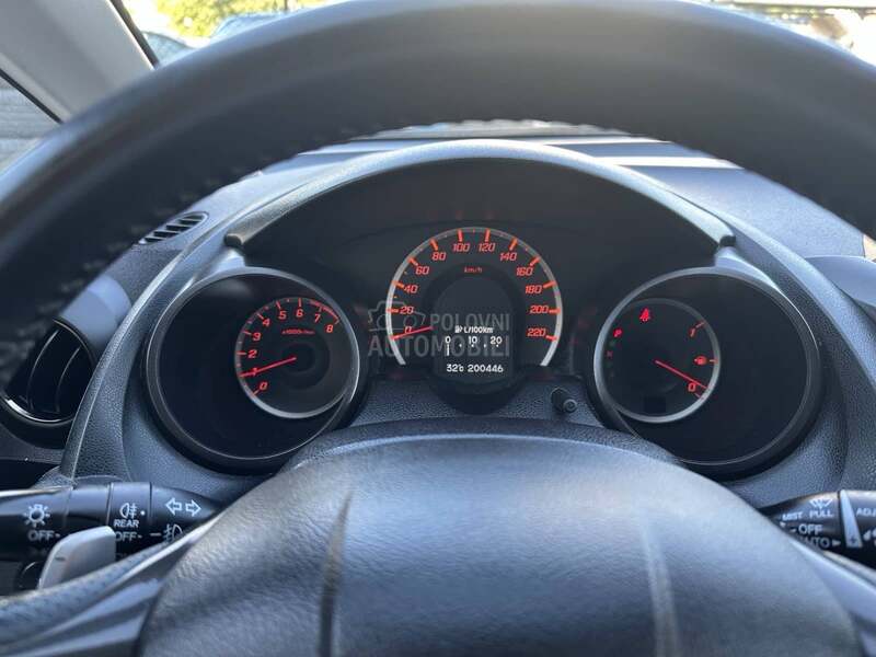 Honda Jazz 1.4i CVT Executive