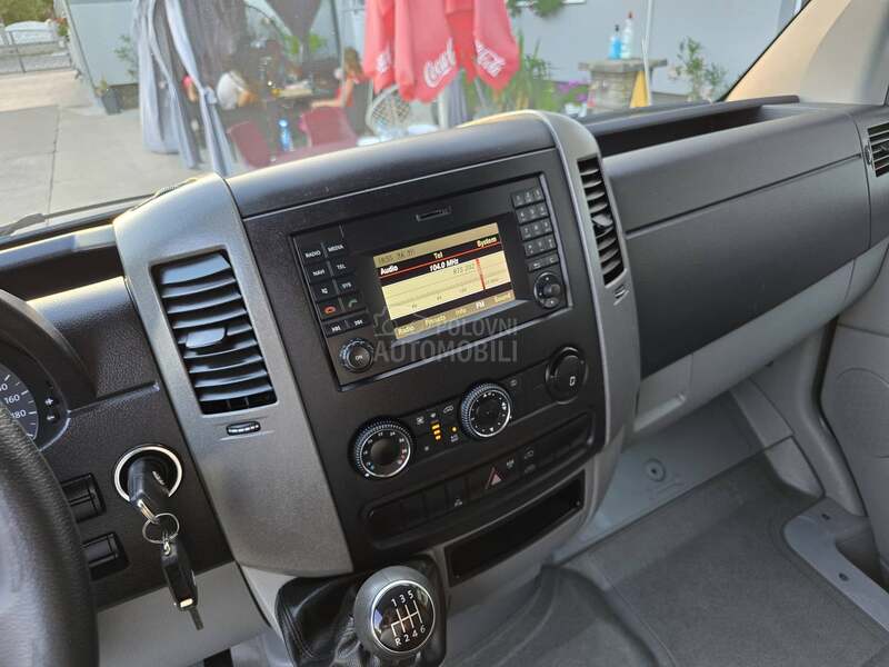 Volkswagen Crafter 2.0TDI//F ULL//