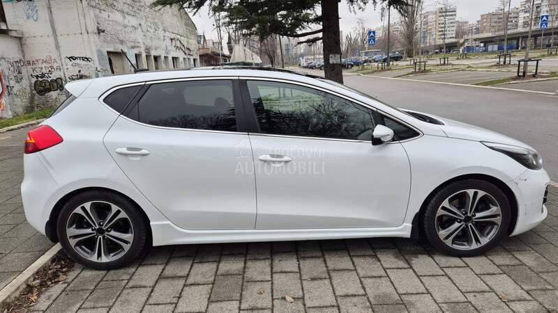 Kia cee`d GT line