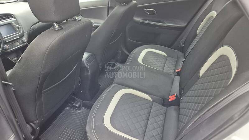Kia cee`d GT line
