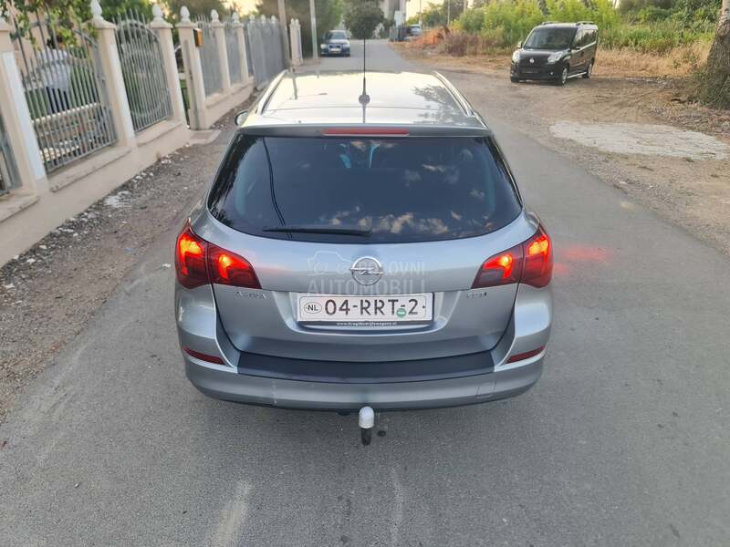 Opel Astra J 1.7CDTI