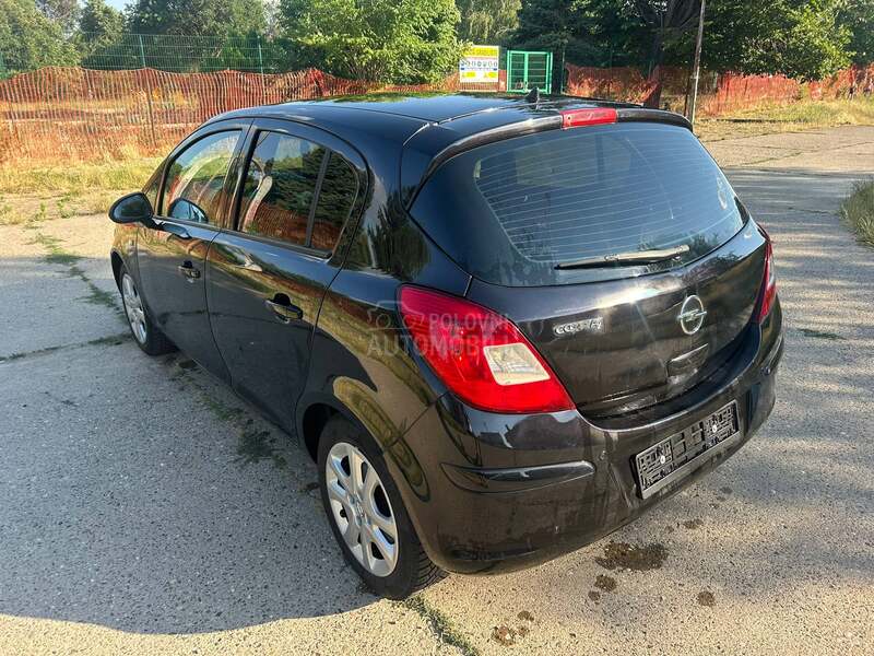Opel Corsa D 1.2