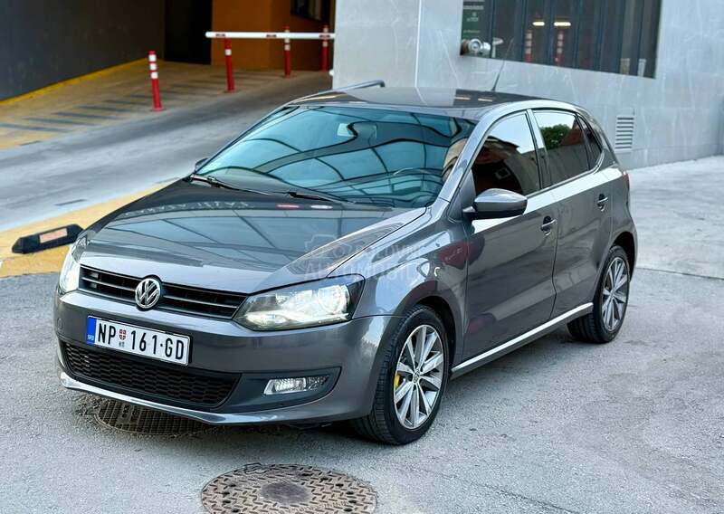 Volkswagen Polo 1.6TDI Highline/NAV