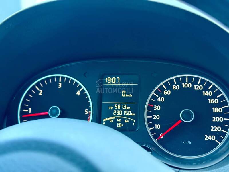 Volkswagen Polo 1.6TDI Highline/NAV