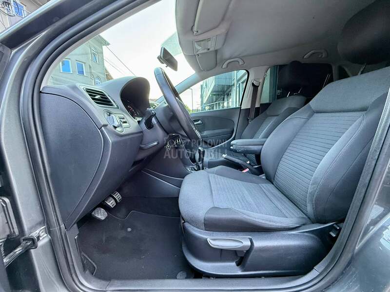 Volkswagen Polo 1.6TDI Highline/NAV