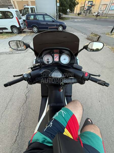 Yamaha T Max
