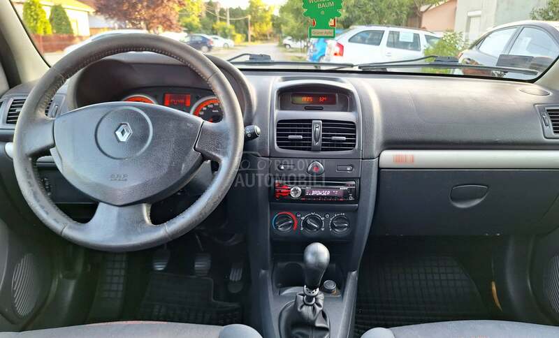 Renault Clio 1,2 16v EXTREME