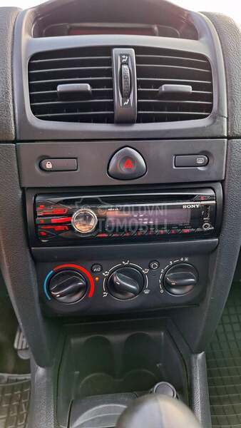 Renault Clio 1,2 16v EXTREME