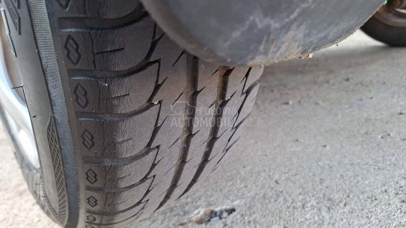 Renault Clio 1,2 16v EXTREME