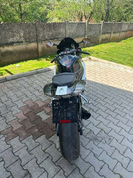 Suzuki GSXR 600
