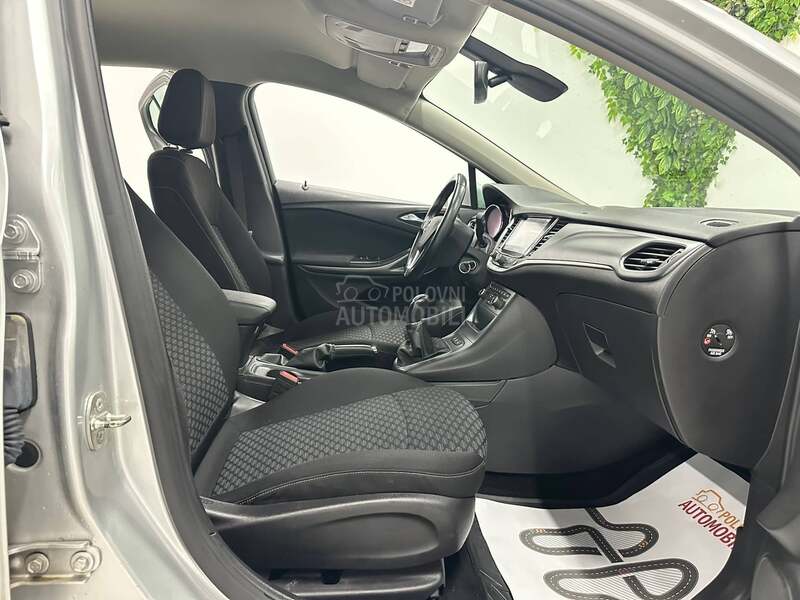 Opel Astra K 1.6 CDTI INNOVATION
