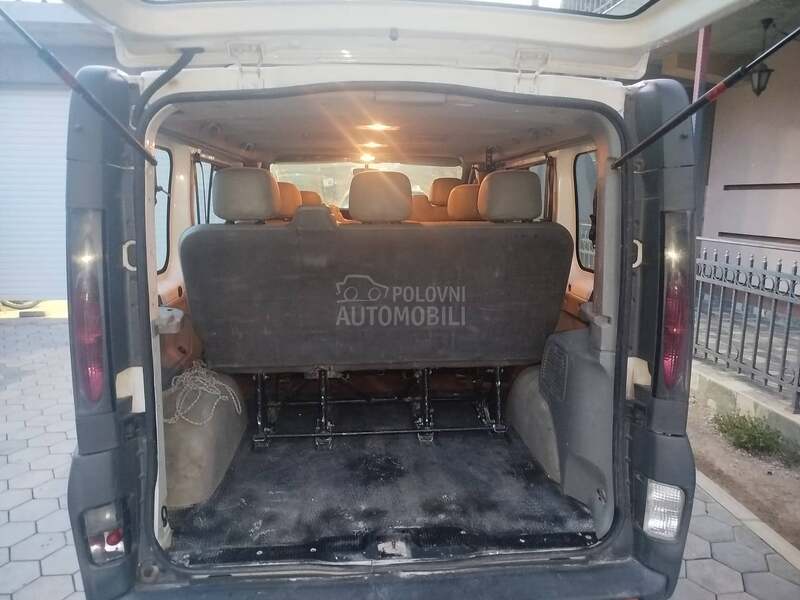 Opel Vivaro 