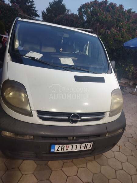 Opel Vivaro 