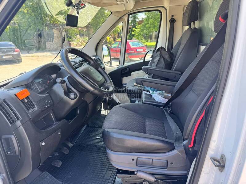 Peugeot Boxer 3.0 160ks