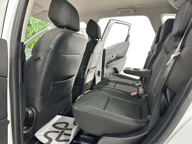 Renault Scenic 1.5 DCI INTENS AUT
