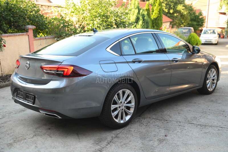 Opel Insignia 2.0cdti AUT/RESTYLE