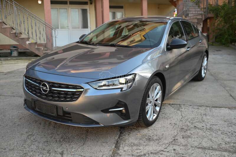 Opel Insignia 2.0cdti AUT/RESTYLE