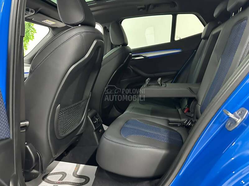 BMW X2 2.0 D M SPORT PAN