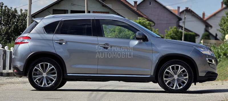 Peugeot 4008 1.6 HDi, Allure, CH