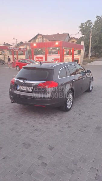 Opel Insignia 2.0