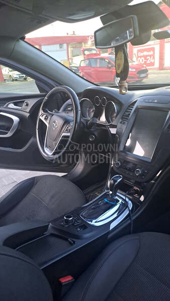Opel Insignia 2.0