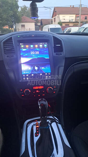 Opel Insignia 2.0