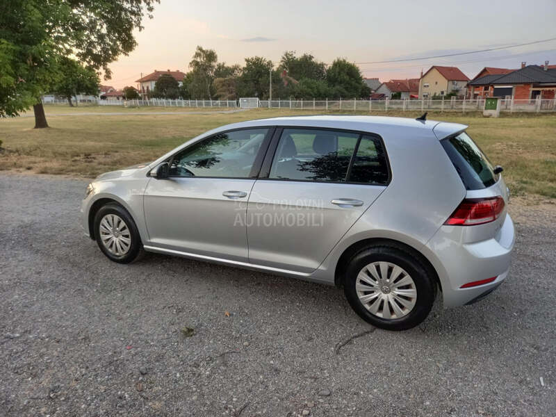 Volkswagen Golf 7 1.0