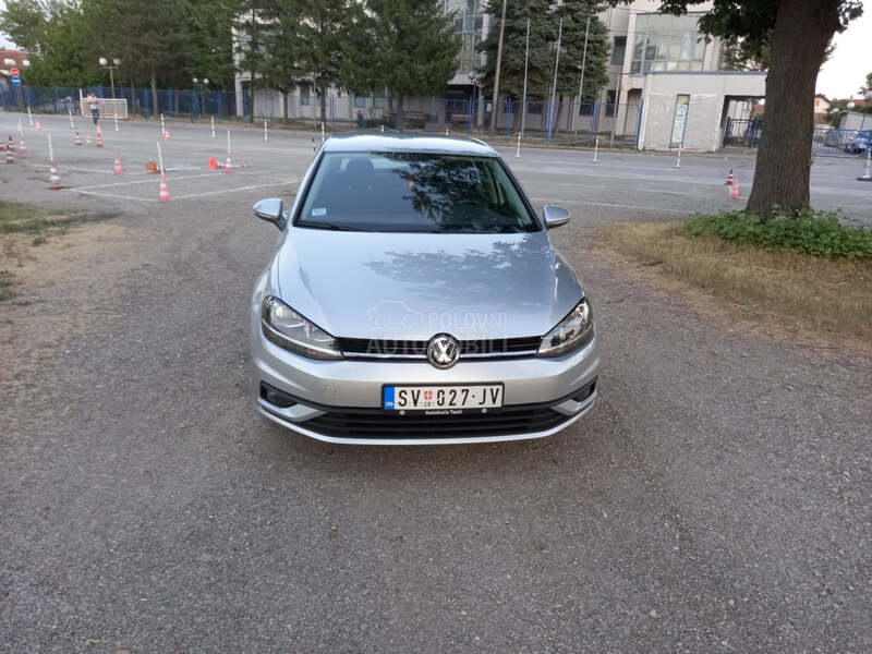 Volkswagen Golf 7 1.0