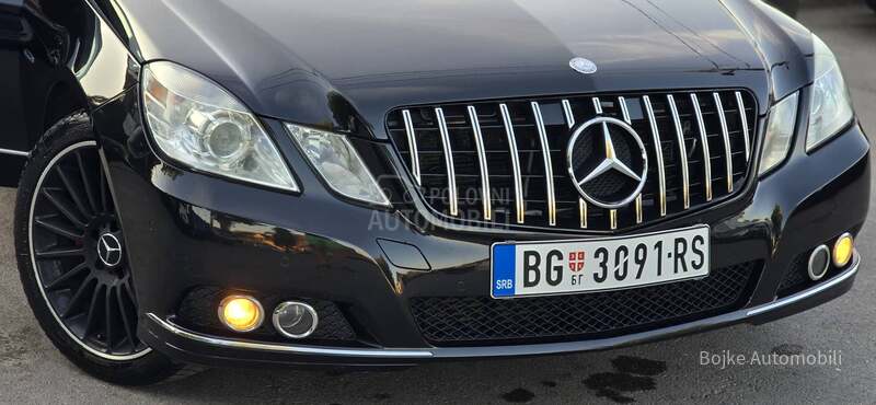 Mercedes Benz E 220 ELEGANCE