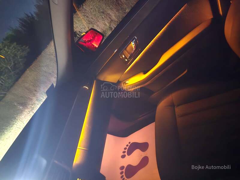 Mercedes Benz E 220 ELEGANCE