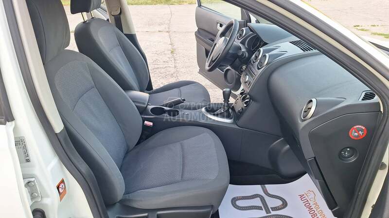 Nissan Qashqai + 2 