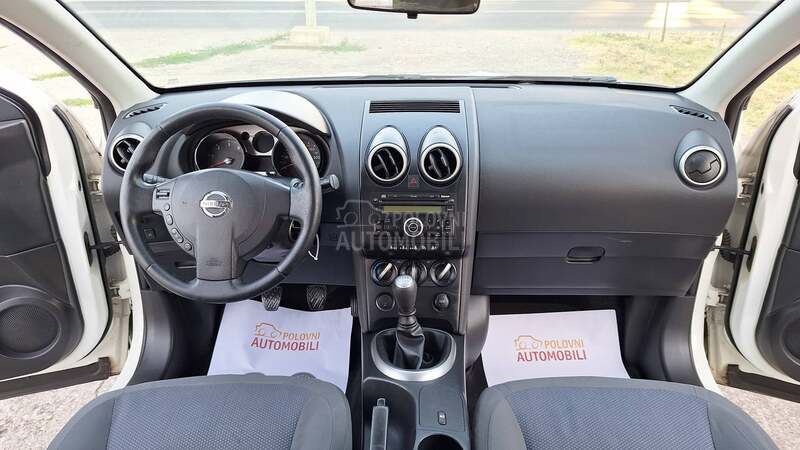 Nissan Qashqai + 2 