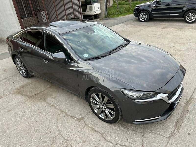 Mazda 6 