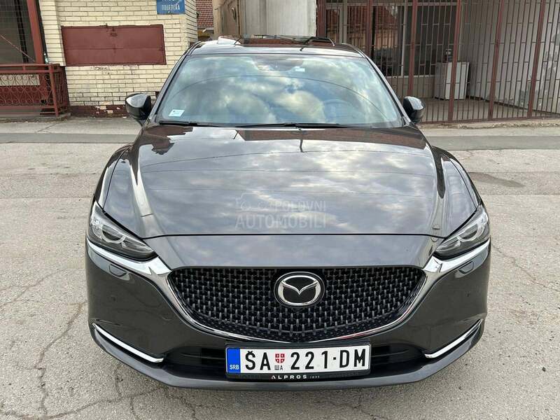 Mazda 6 