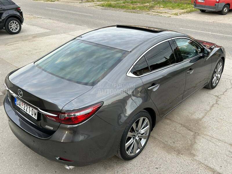 Mazda 6 