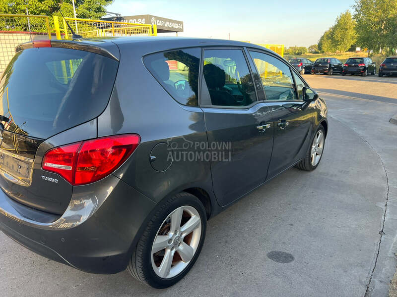 Opel Meriva / N O V A /