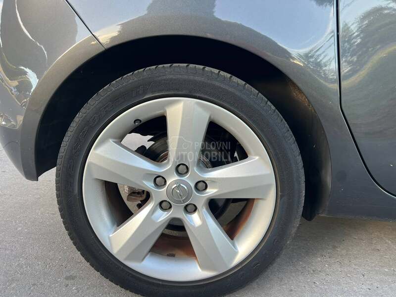 Opel Meriva / N O V A /