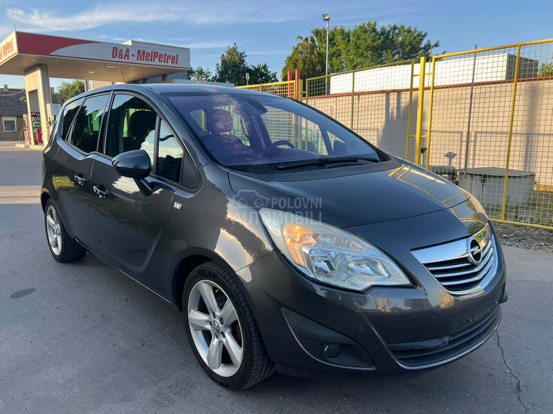 Opel Meriva / N O V A /