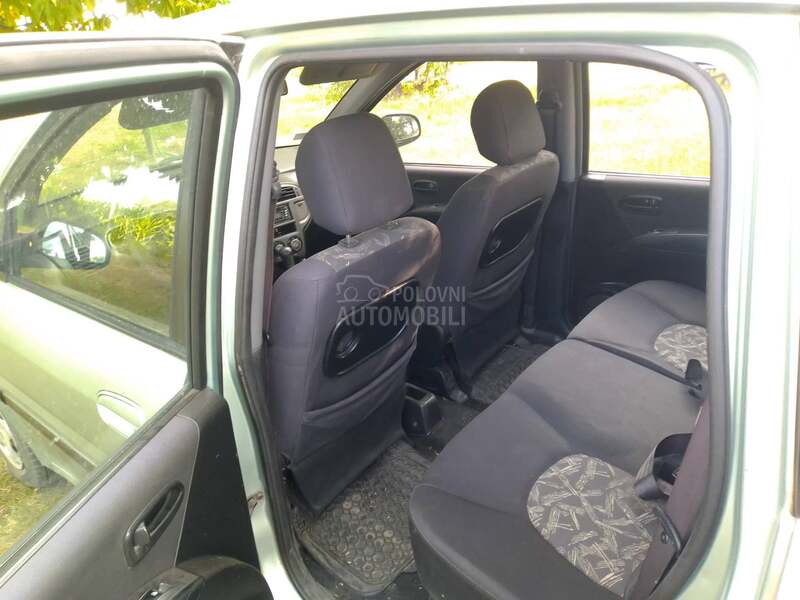 Hyundai Matrix 1.6