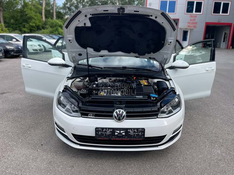 Volkswagen Golf 7 HIGHLINE