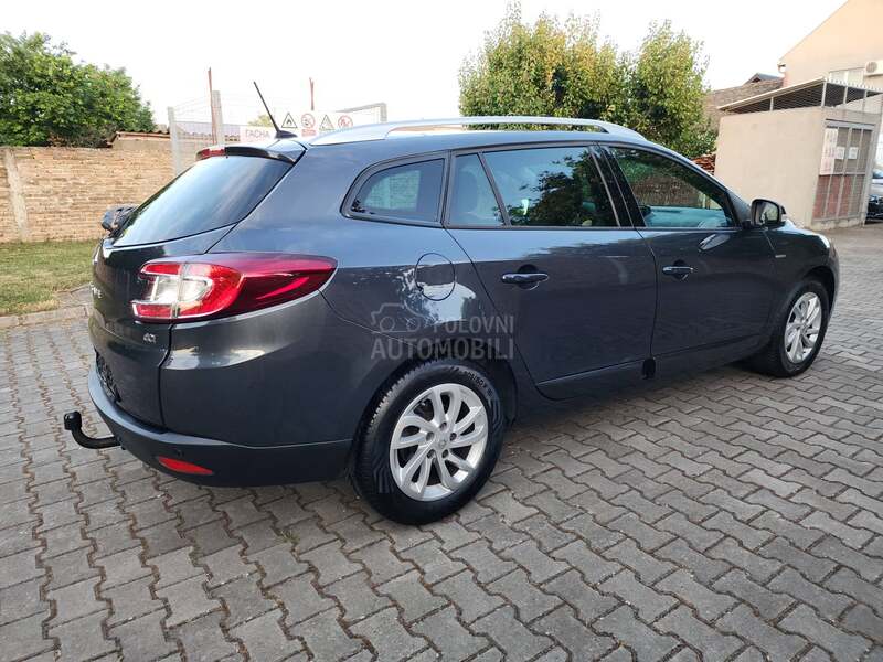 Renault Megane 1.5 BOSE/PANO