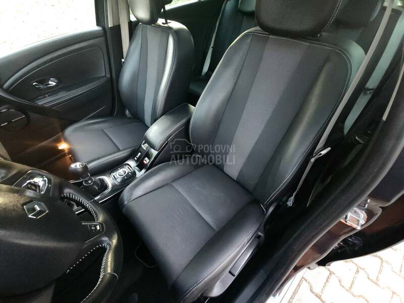 Renault Megane 1.5 BOSE/PANO